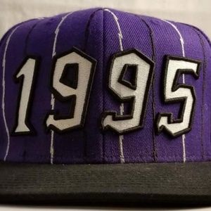 MITCHELL & NESS 1999 Toronto Raptors Snapback NBA